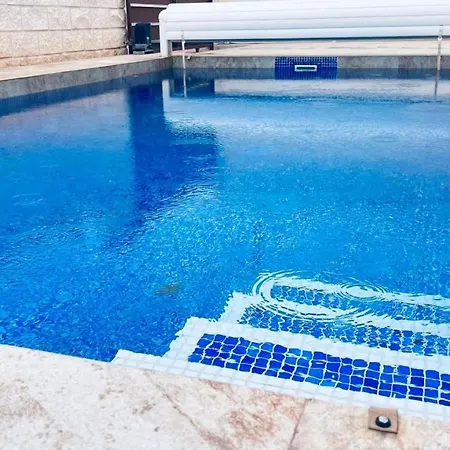 Villa With Pool Marina